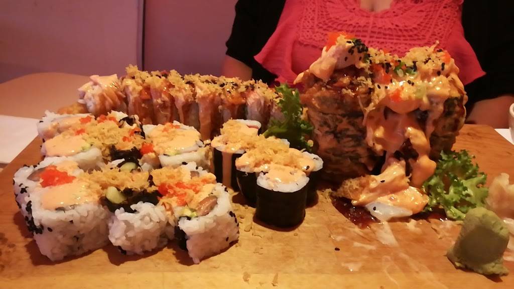 Thai Jasmine | restaurant | 1010 E Alfred St, Tavares, FL 32778, USA | 3527420956 OR +1 352-742-0956