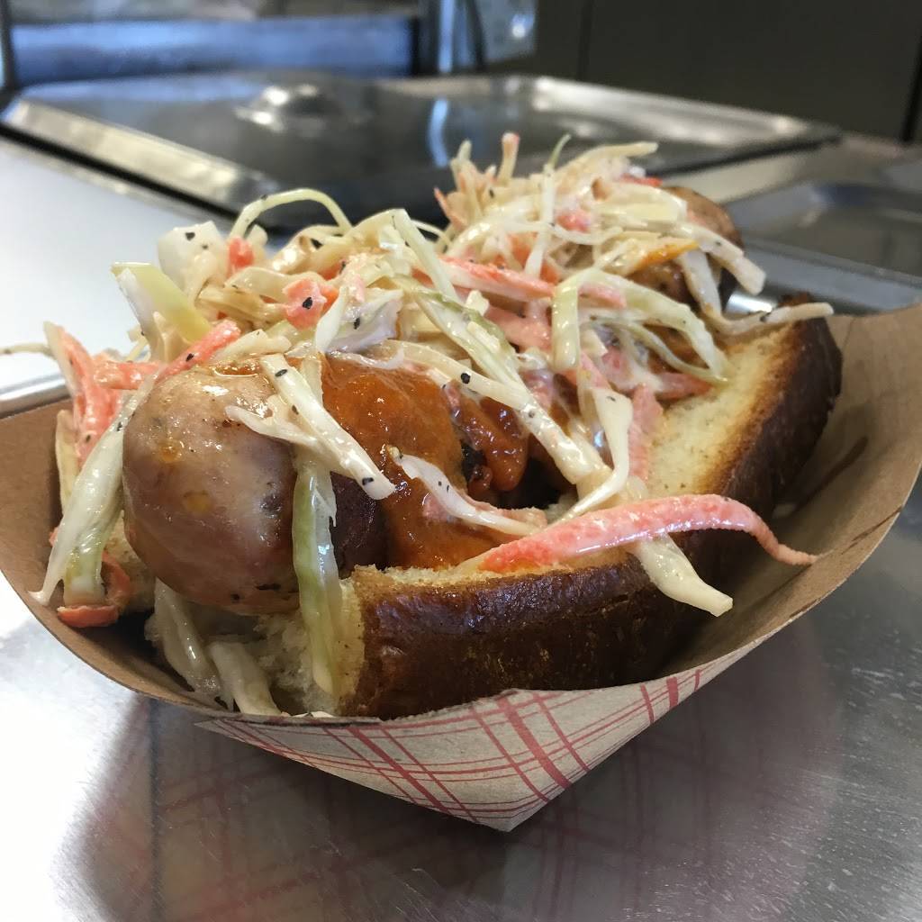 Wiener Kitchen | restaurant | 9645 W 87th St, Overland Park, KS 66212, USA | 9132968023 OR +1 913-296-8023