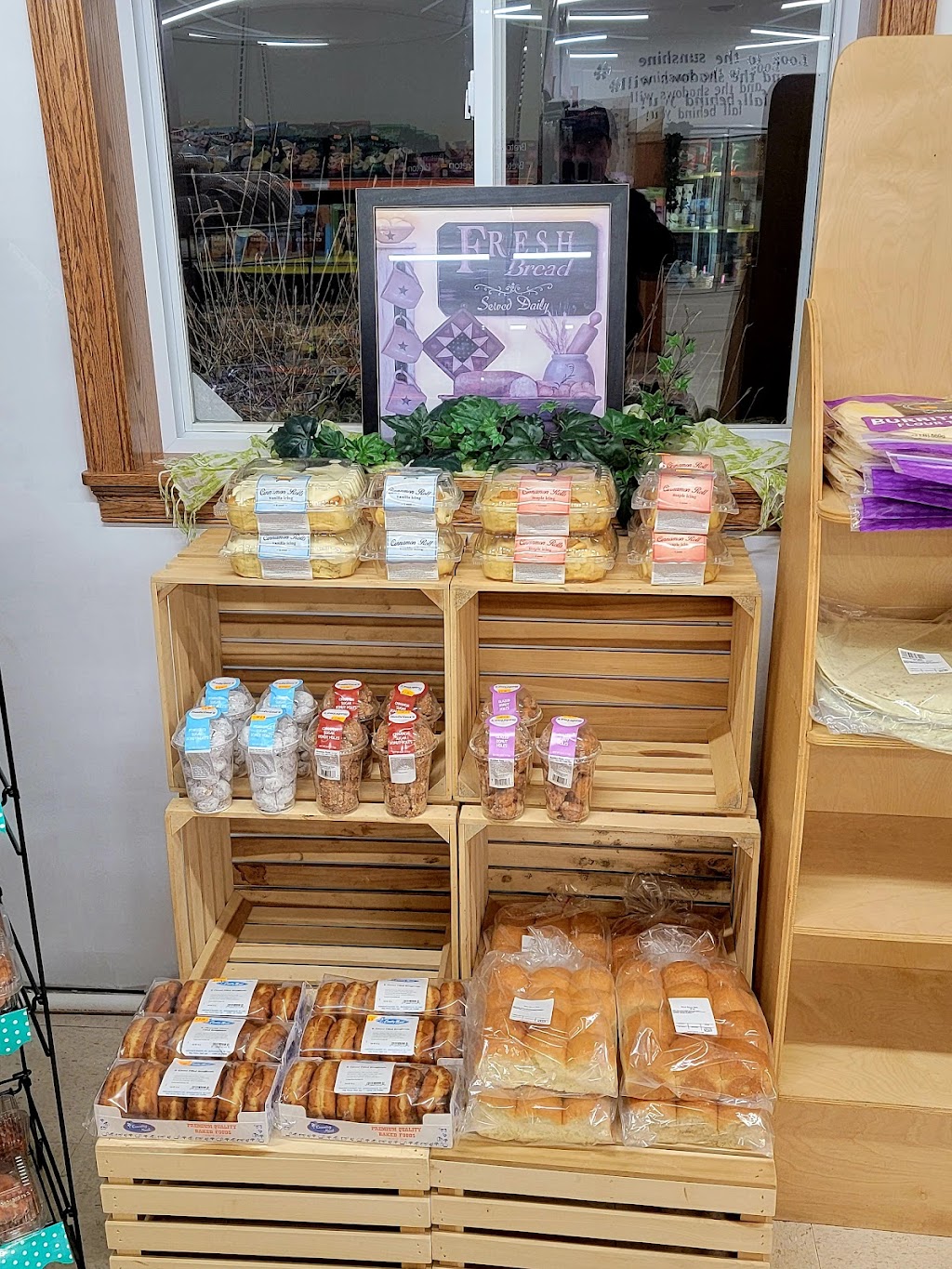 Dutch Kuntry Store | restaurant | 1542 NY-230, Dundee, NY 14837, USA | 6072433222 OR +1 607-243-3222