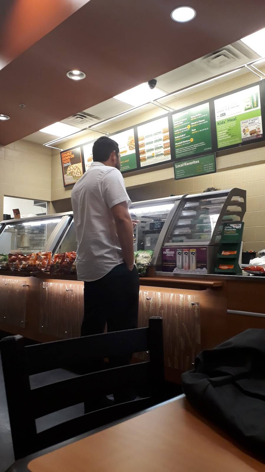 Subway Restaurants | restaurant | 825 Houston St, Fort Worth, TX 76102, USA | 8173398800 OR +1 817-339-8800