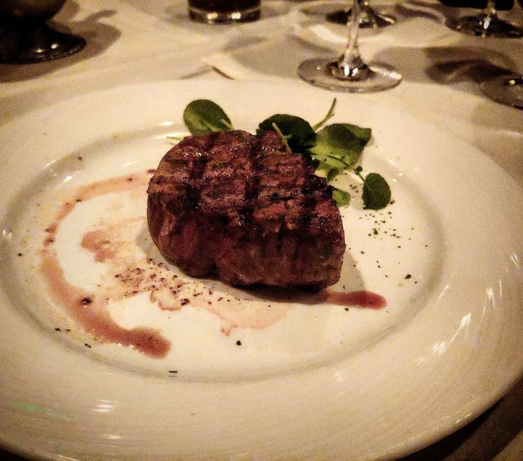 Eddie Merlots Prime Aged Beef and Seafood Pittsburgh | restaurant | Four Gateway Center, 444 Liberty Ave #100, Pittsburgh, PA 15222, USA | 4122357676 OR +1 412-235-7676