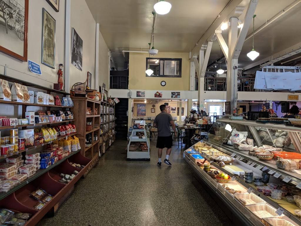 Rattos | restaurant | 821 Washington St, Oakland, CA 94607, USA | 5108326503 OR +1 510-832-6503