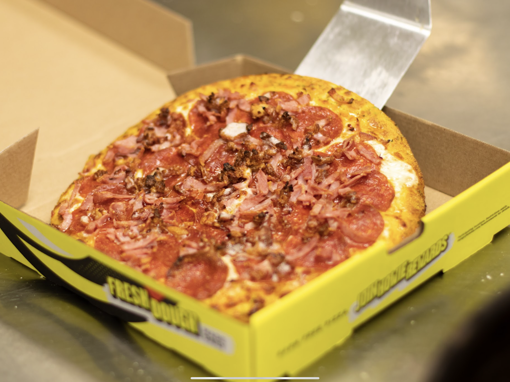 Hungry Howies Pizza | meal delivery | 105 Southwest Pkwy #400, College Station, TX 77840, USA | 9796936666 OR +1 979-693-6666