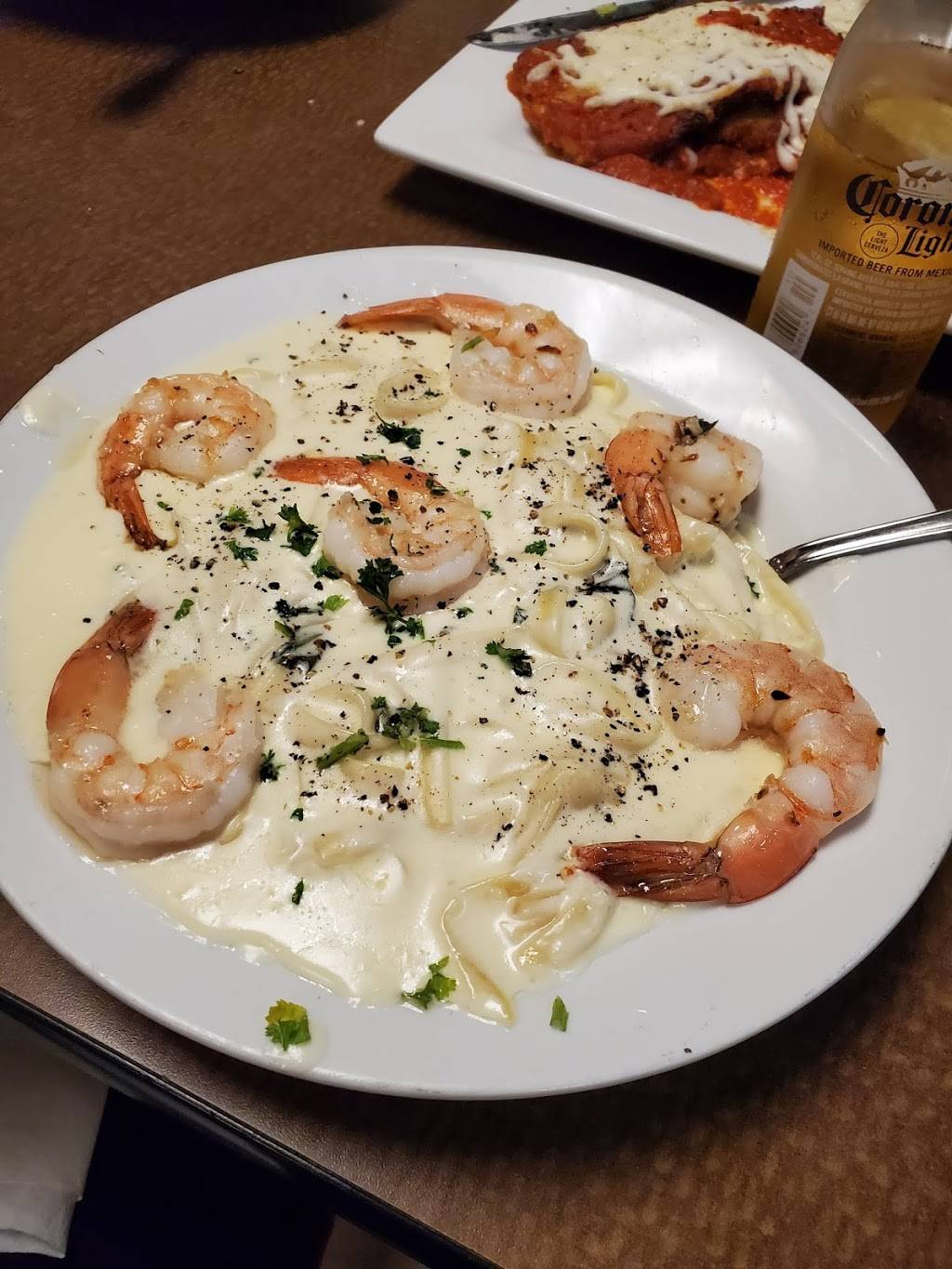 Dom Carusos Restaurant | meal delivery | 4165 N Dixie Hwy, Oakland Park, FL 33334, USA | 9546718400 OR +1 954-671-8400