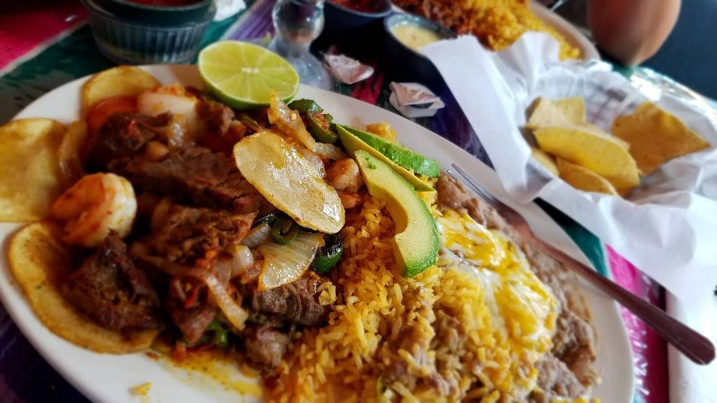 Chelinos | restaurant | 4221 S Robinson Ave, Oklahoma City, OK 73109, USA | 4056361548 OR +1 405-636-1548