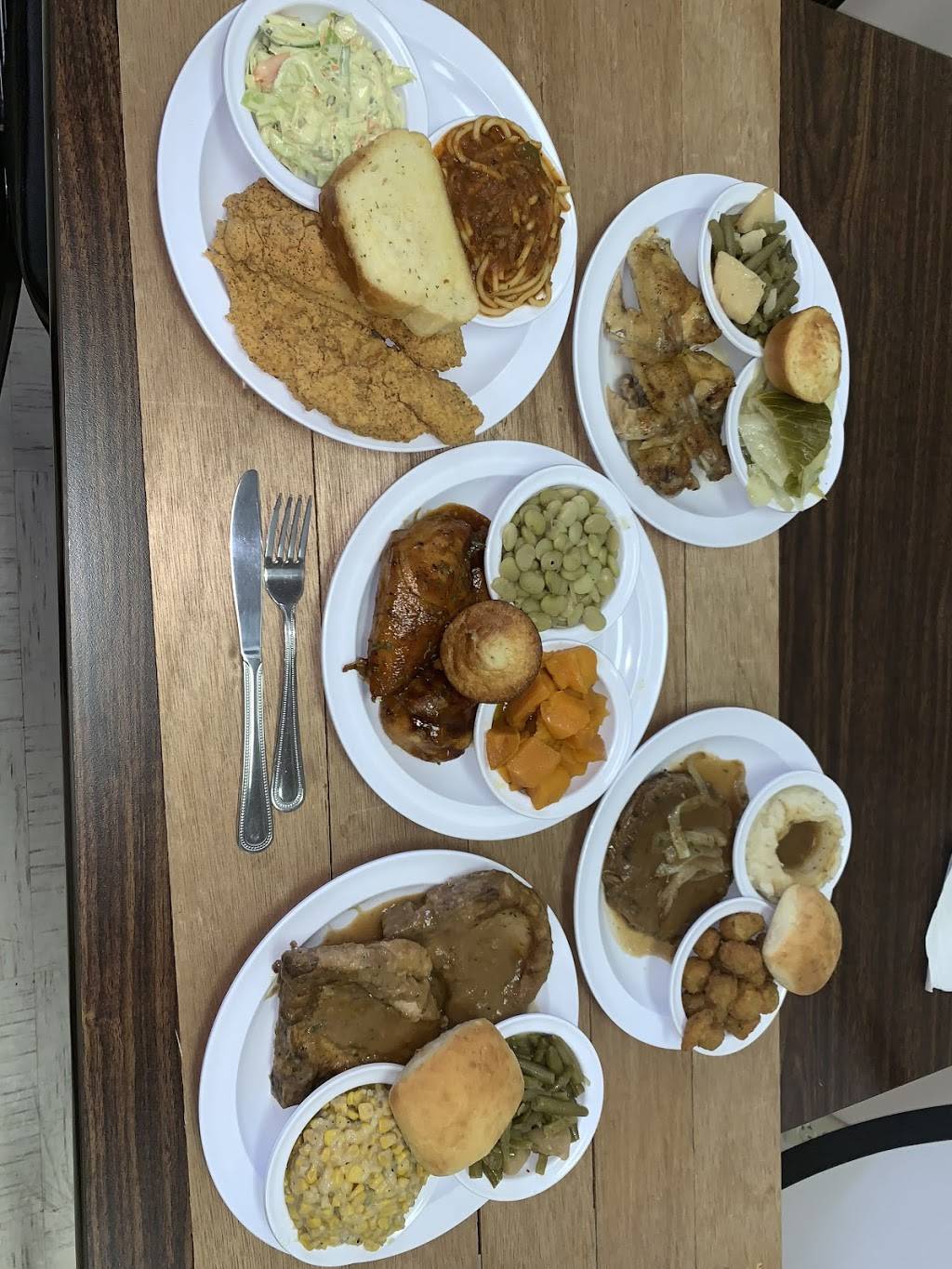 Gracie’s Kitchen | restaurant | 7185 US-64, Memphis, TN 38133, USA | 9013851319 OR +1 901-385-1319