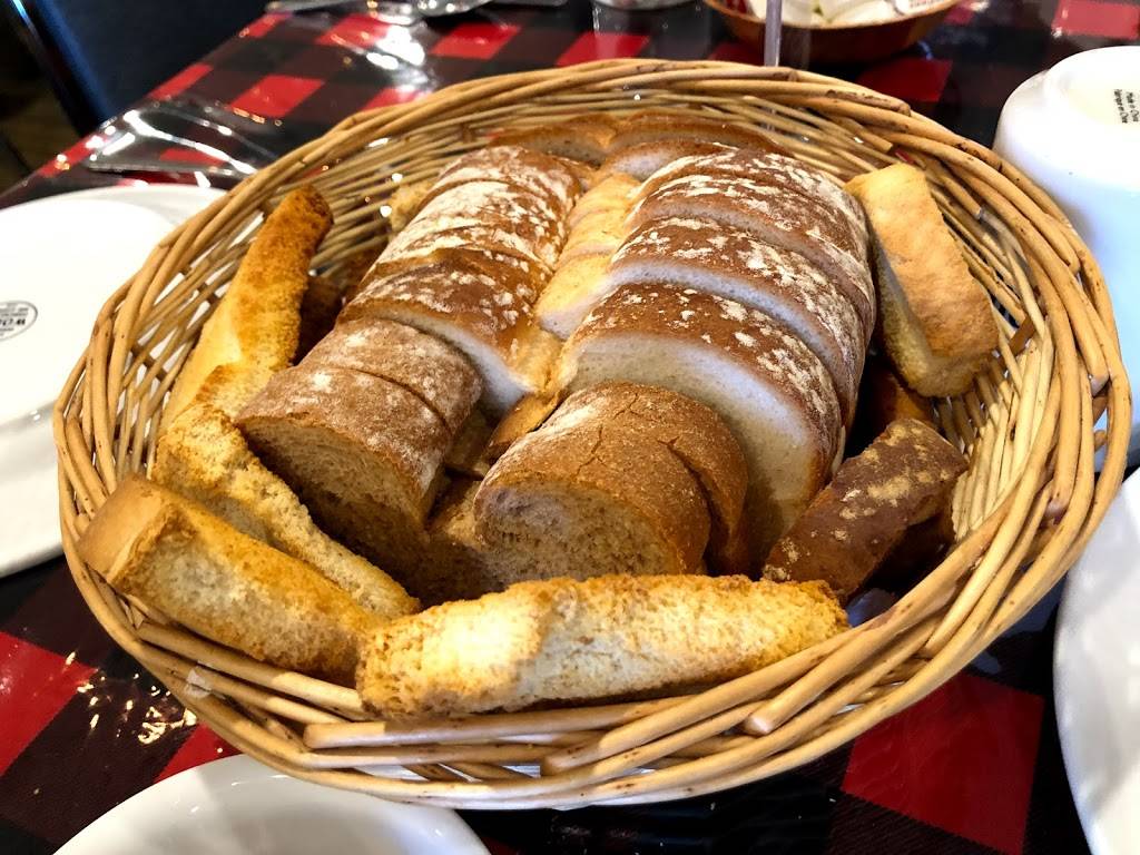 Cabane A Sucre Constantin | restaurant | 1054 Boulevard Arthur-Sauvé, Saint-Eustache, QC J7R 4K3, Canada | 4504732374 OR +1 450-473-2374