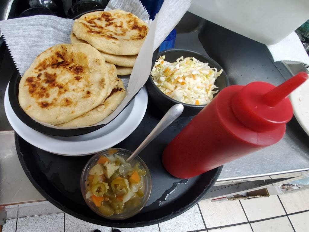 EL REY DE LAS PUPUSAS | restaurant | 1019 Chalkstone Ave, Providence, RI 02908, USA | 4012746266 OR +1 401-274-6266