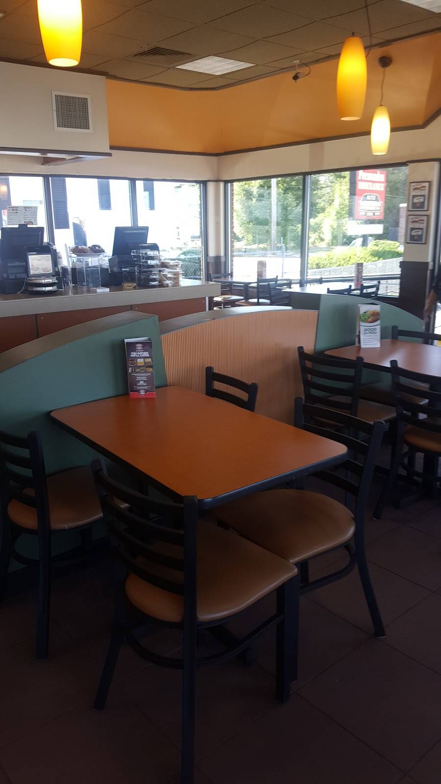 Boston Market | restaurant | 756 Belmont St, Brockton, MA 02301, USA | 5085808551 OR +1 508-580-8551