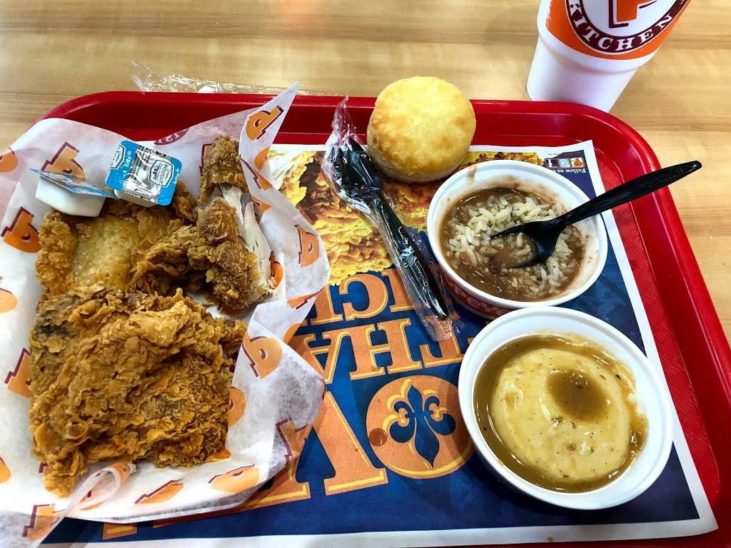 Popeyes Louisiana Kitchen | restaurant | 1730 N Neltnor Blvd, West Chicago, IL 60185, USA | 6302312300 OR +1 630-231-2300