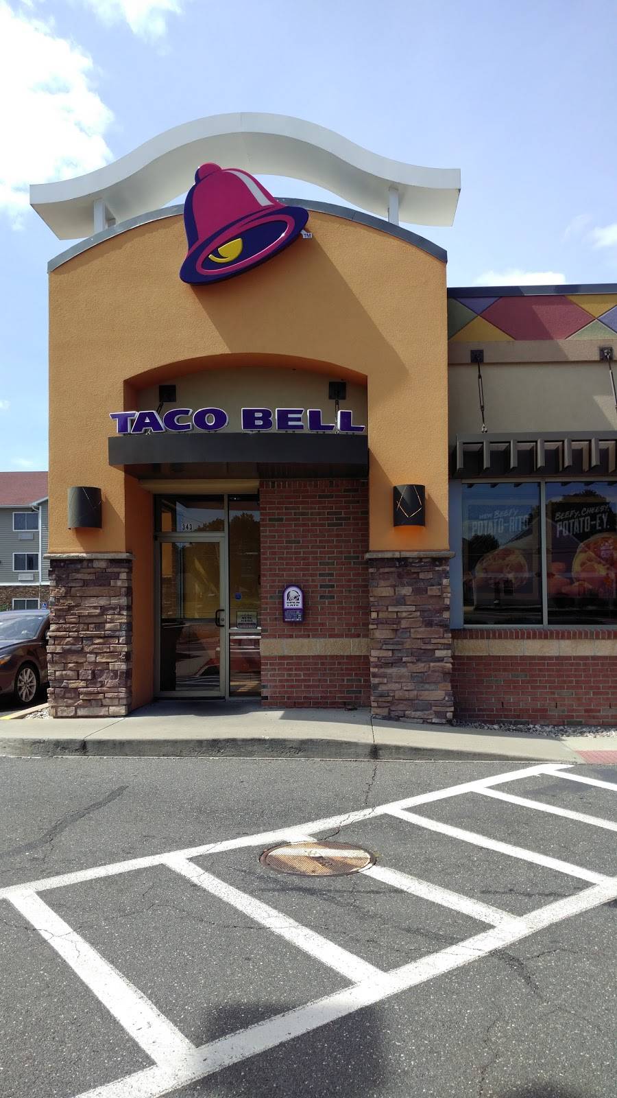 Taco Bell | meal takeaway | 343 Center St, Ludlow, MA 01056, USA | 4135834329 OR +1 413-583-4329