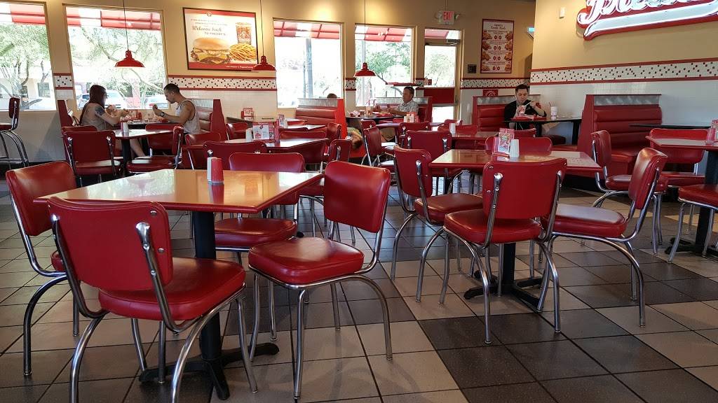 Freddys Frozen Custard & Steakburgers | restaurant | 1340 N Litchfield Rd, Goodyear, AZ 85395, USA | 6235472563 OR +1 623-547-2563