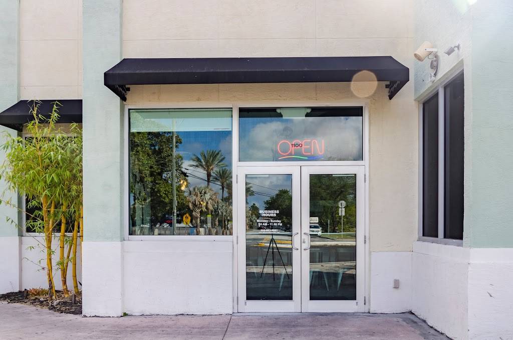 Ohho Noodles Market | meal takeaway | 1100 S Dixie Hwy, Coral Gables, FL 33146, USA | 3056635881 OR +1 305-663-5881