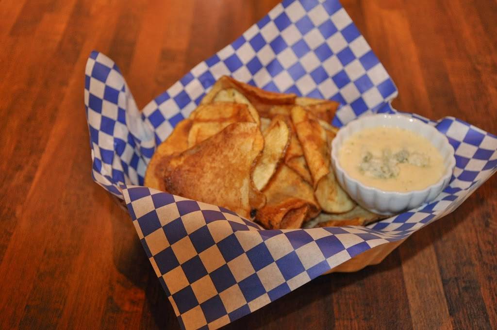 Mancinis Italian Bistro | meal delivery | 1111 Lake St, Oak Park, IL 60301, USA | 7084459700 OR +1 708-445-9700