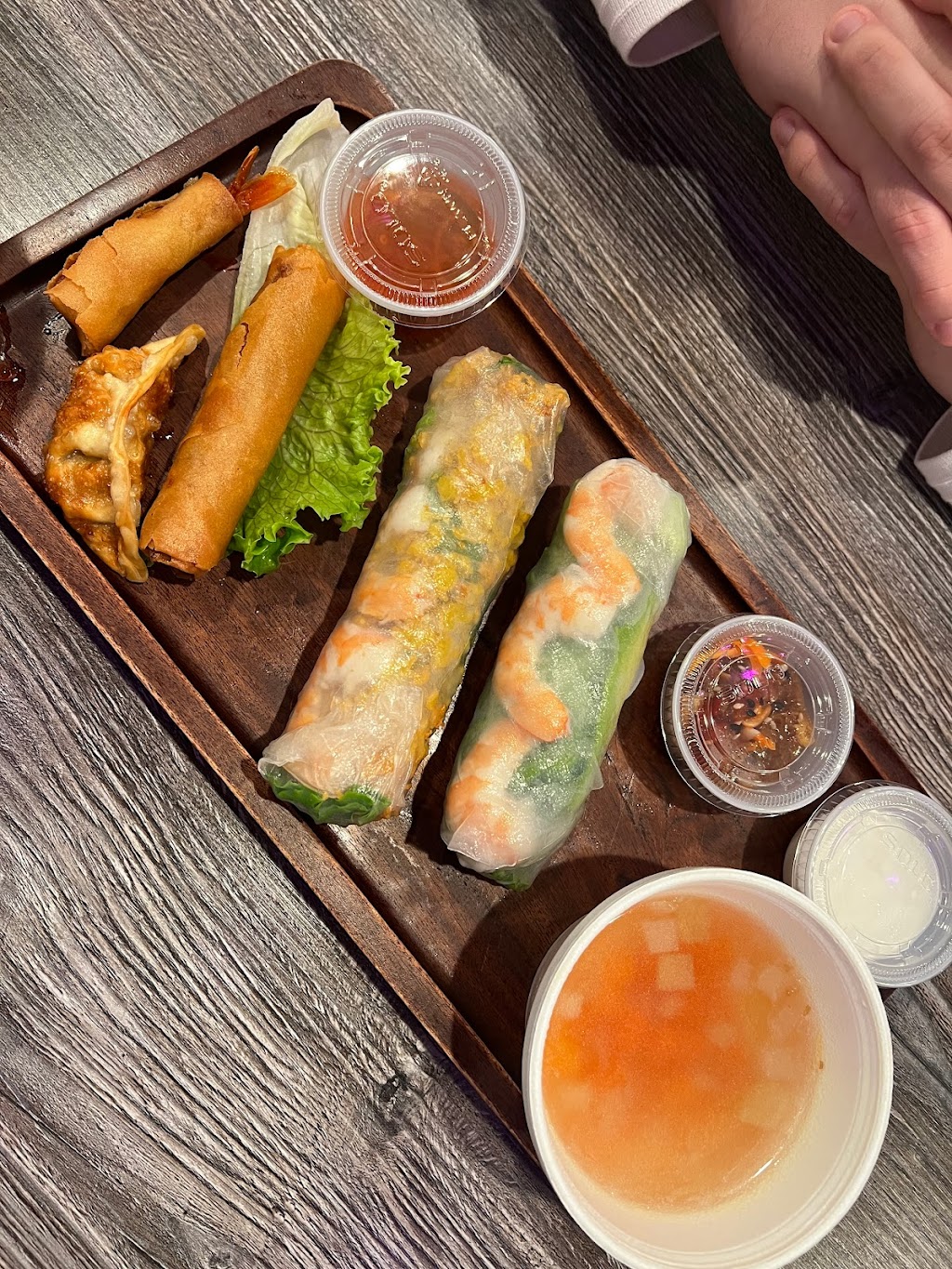 Goi Cuon | restaurant | 420 Robinson Ave, San Diego, CA 92103, USA | 6192305666 OR +1 619-230-5666