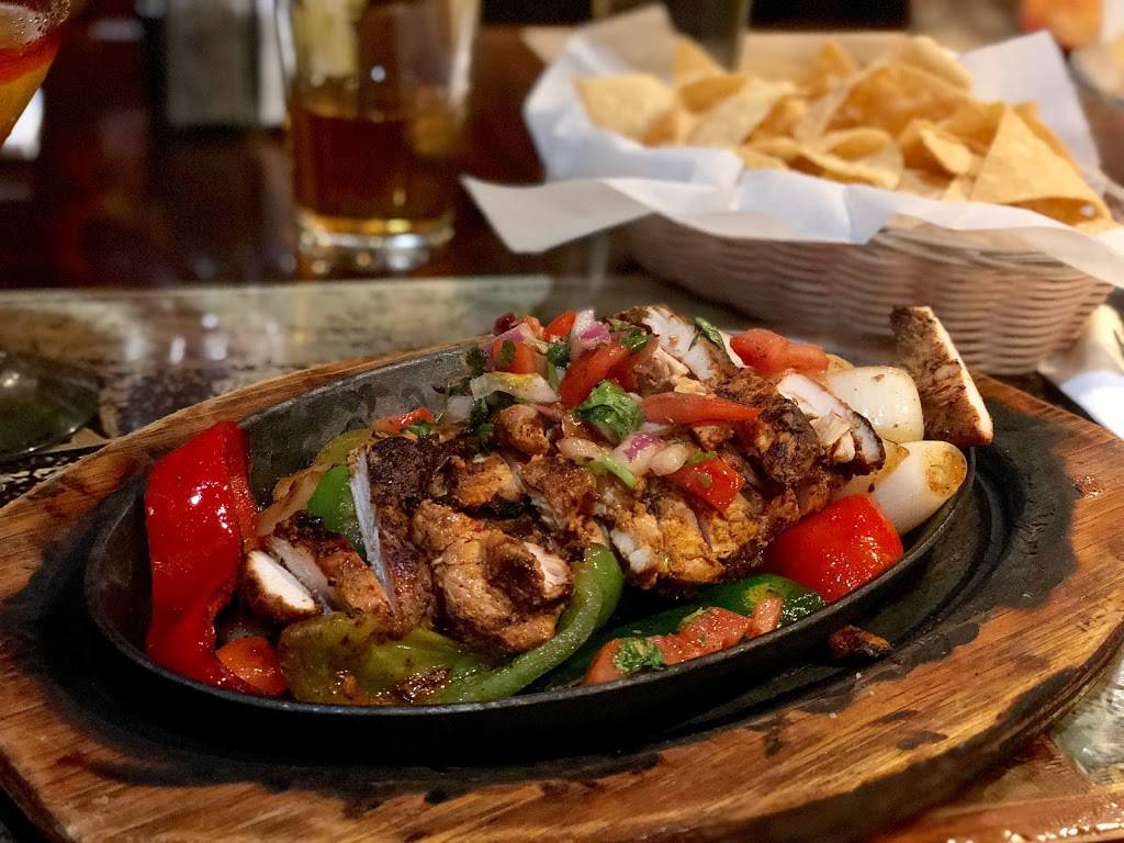 Salsa & Beer | restaurant | 11669 Sherman Way, North Hollywood, CA 91605, USA | 8185031220 OR +1 818-503-1220