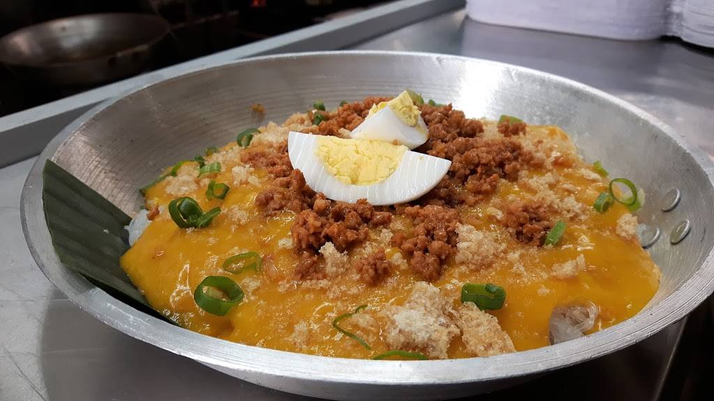 Bangku Filipino Cuisine By Rosslax | restaurant | 3028 Bathurst St, North York, ON M6B 3B6, Canada | 6479753028 OR +1 647-975-3028