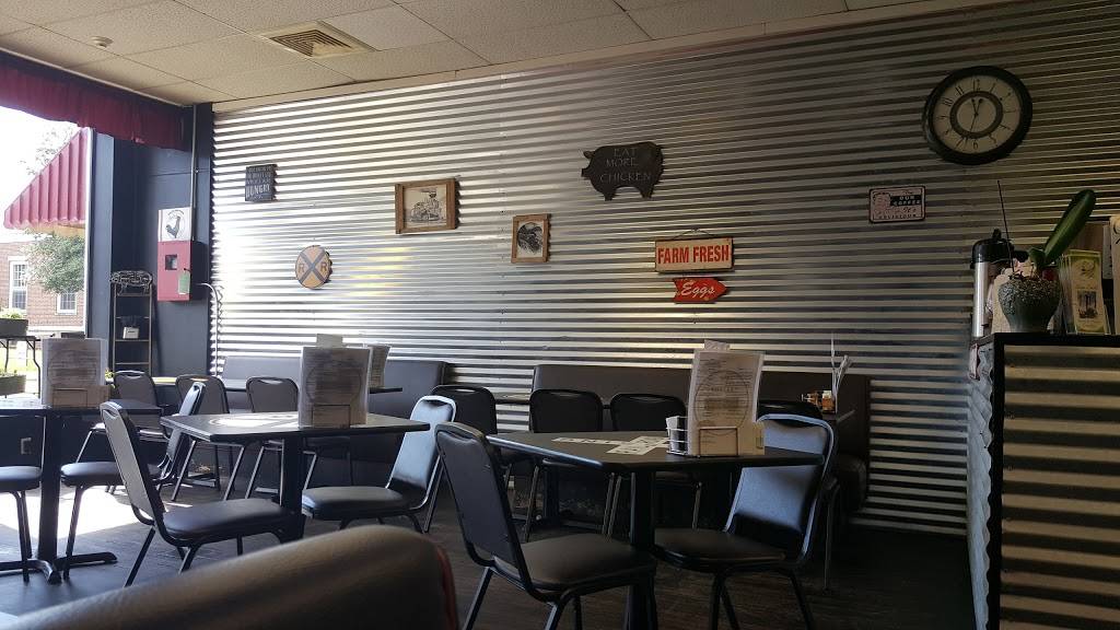 The Boxcar | restaurant | 415 2nd St, St Marys, WV 26170, USA | 3046849252 OR +1 304-684-9252