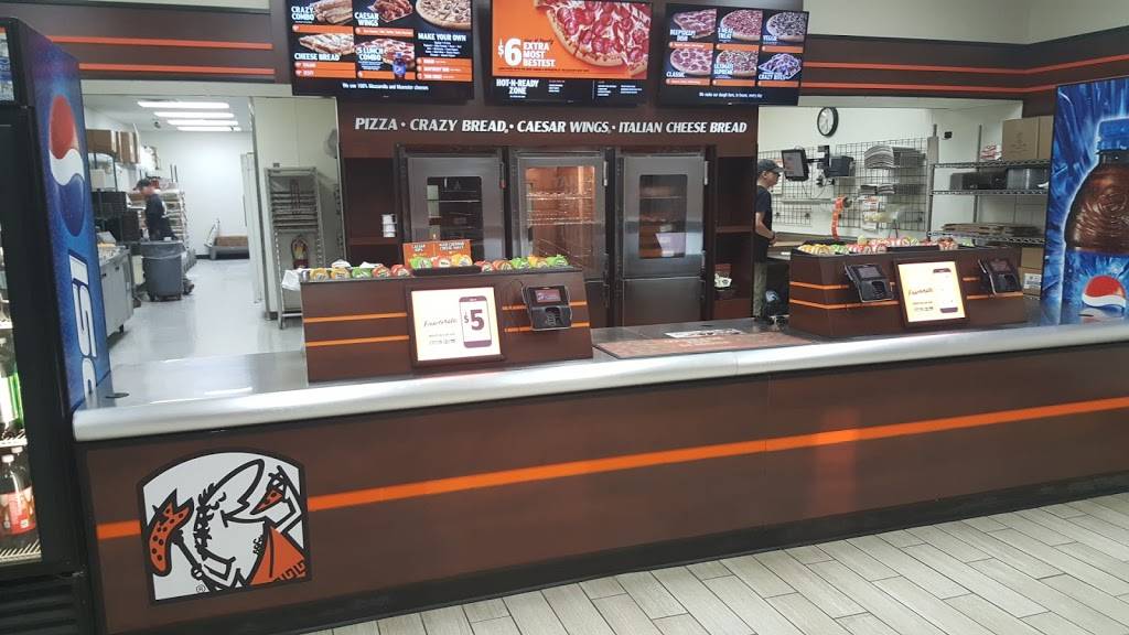 Little Caesars Pizza | meal takeaway | 2115a Court St, Pekin, IL 61554, USA | 3093475000 OR +1 309-347-5000