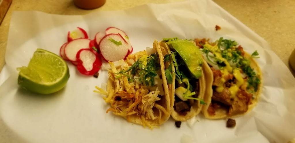 La Salsa Verde Taqueria | restaurant | 14225 S Coit Rd, Dallas, TX 75220, USA | 9723300403 OR +1 972-330-0403