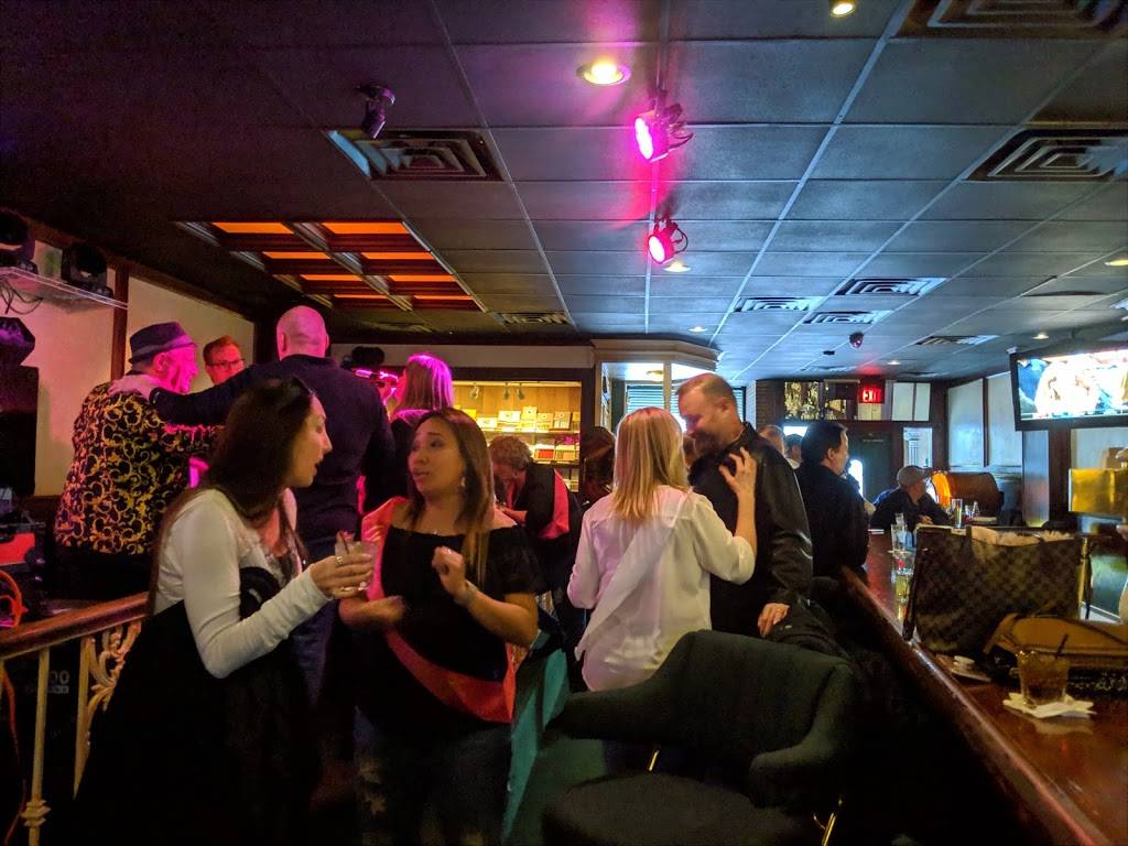 Cigar Box | restaurant | 1519 Grand Blvd, Kansas City, MO 64108, USA | 8164217222 OR +1 816-421-7222