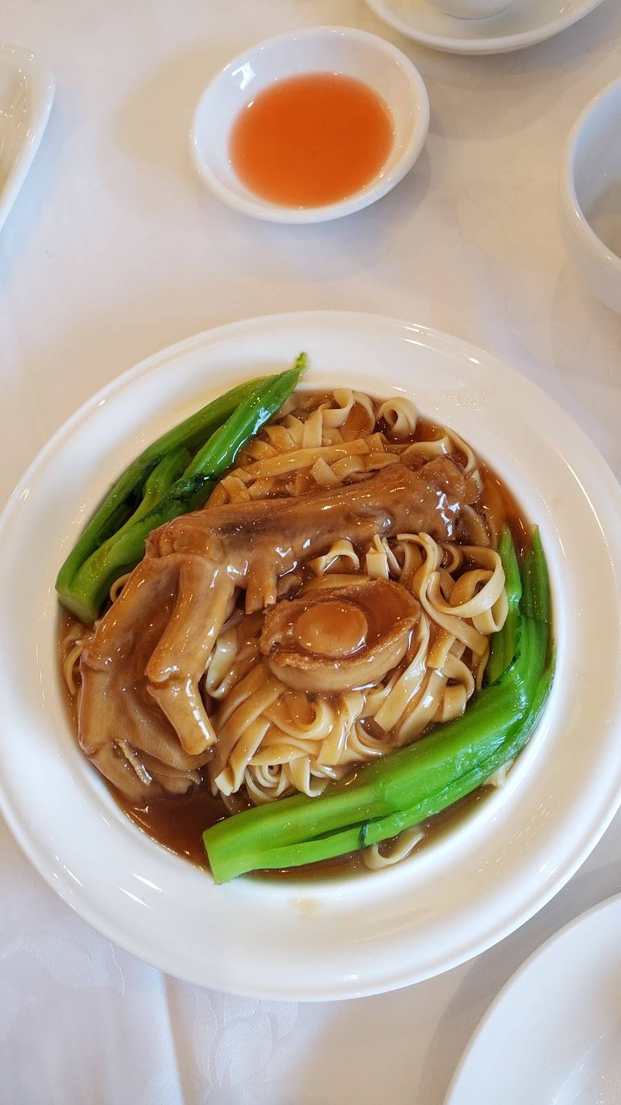 Golden Tycoon Seafood banquet 凱名軒 | restaurant | 5284 Hwy 7 #3, Markham, ON L3P 1B9, Canada | 9052948833 OR +1 905-294-8833