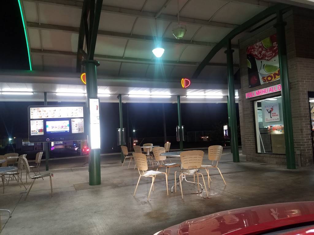 Sonic Drive-In | restaurant | 1919 S Memorial Dr, Tulsa, OK 74112, USA | 9186274762 OR +1 918-627-4762