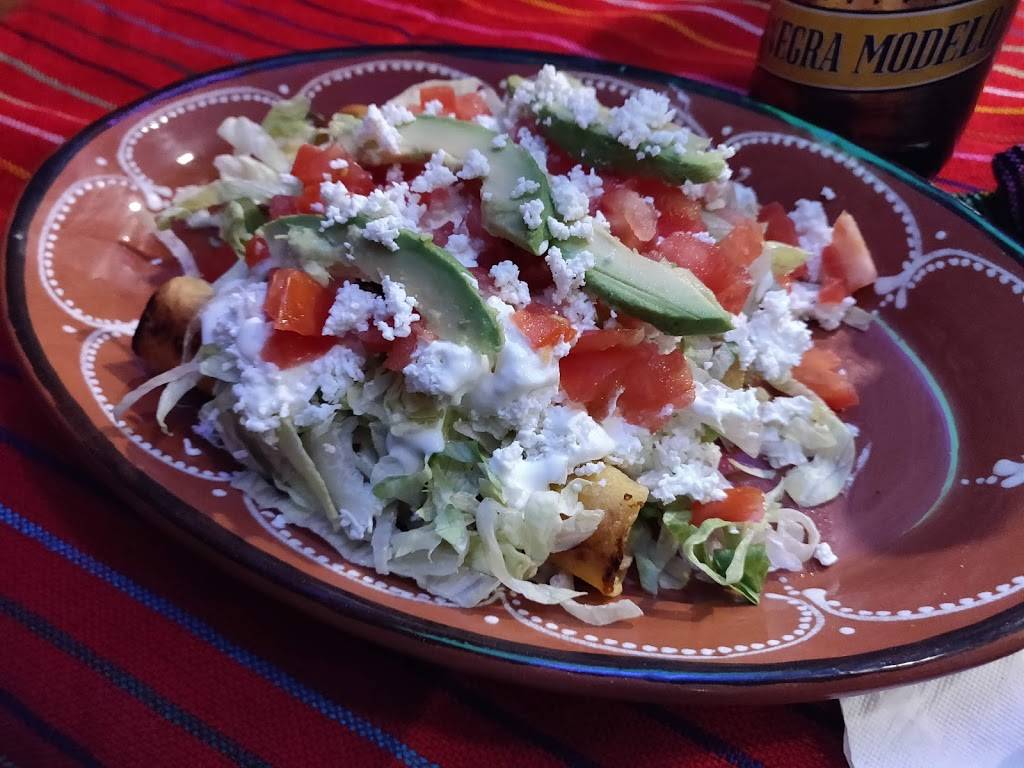 Pos Bueno Mexican Restaurant Bar | restaurant | 53 George St S, Brampton, ON L6Y 1P4, Canada | 6477670464 OR +1 647-767-0464