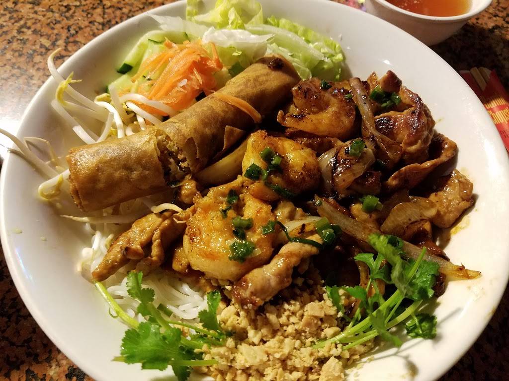 Pho 4 Star Vietnamese San Antonio | restaurant | 830 Northwest Loop 410 #101, San Antonio, TX 78216, USA | 2105989983 OR +1 210-598-9983