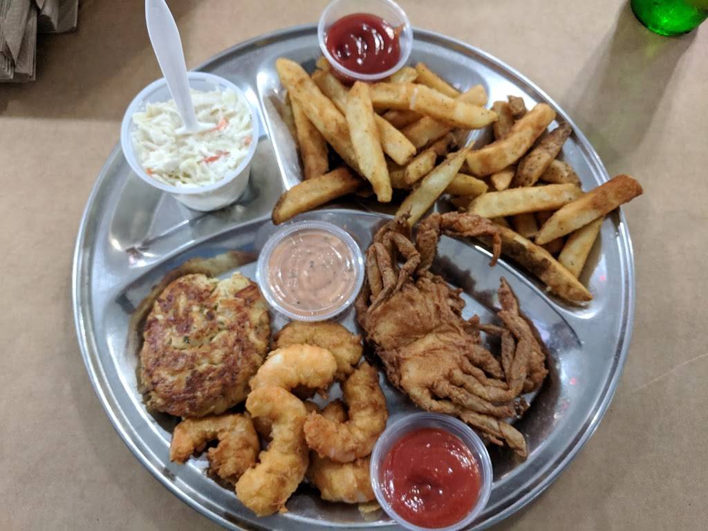 Captain Pells Fairfax Crabhouse | restaurant | 10195 Fairfax Blvd, Fairfax, VA 22030, USA | 7035600060 OR +1 703-560-0060