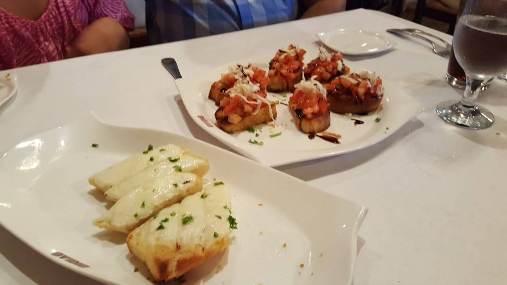 Ovidio Italian Restaurant | restaurant | 3097 W Bullard Ave, Fresno, CA 93711, USA | 5594351396 OR +1 559-435-1396