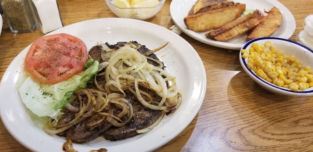 Grand Dimitris Family Dining | restaurant | 25001 Gratiot Ave, Eastpointe, MI 48021, USA | 5867745150 OR +1 586-774-5150