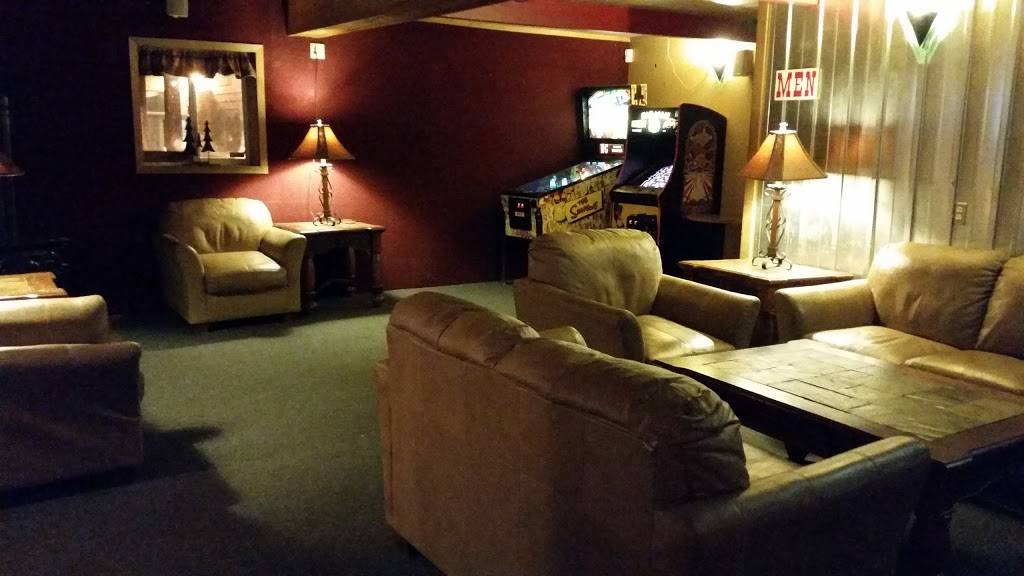 Mavericks Grille | night club | 15 E Agate Ave, Granby, CO 80446, USA | 9708879000 OR +1 970-887-9000