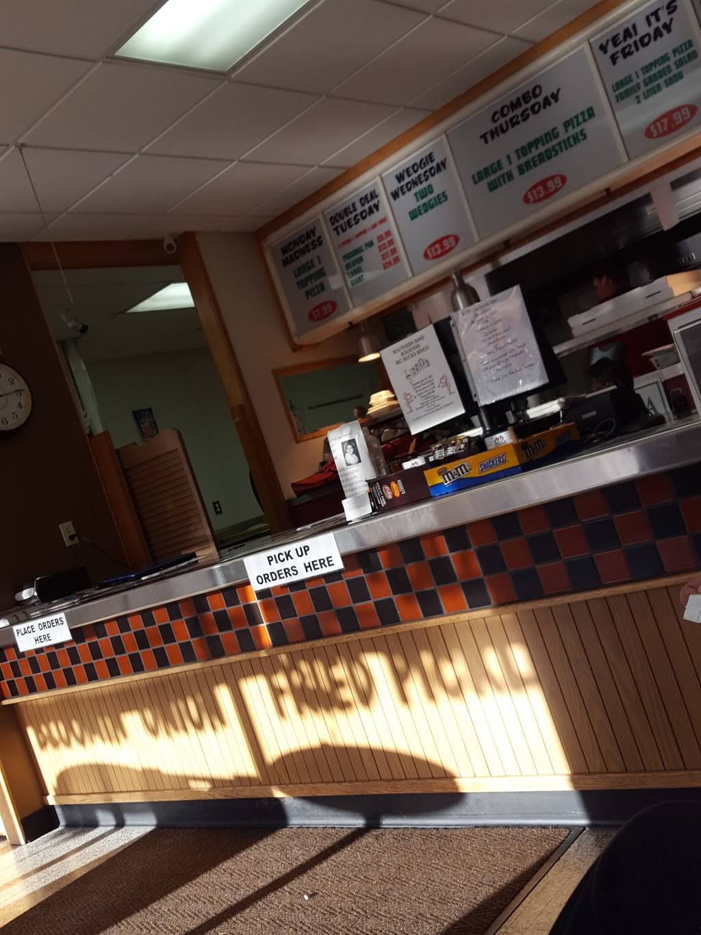 Aris Pizza | restaurant | 446 Weber Rd, Oakland, MD 21550, USA | 3013344343 OR +1 301-334-4343