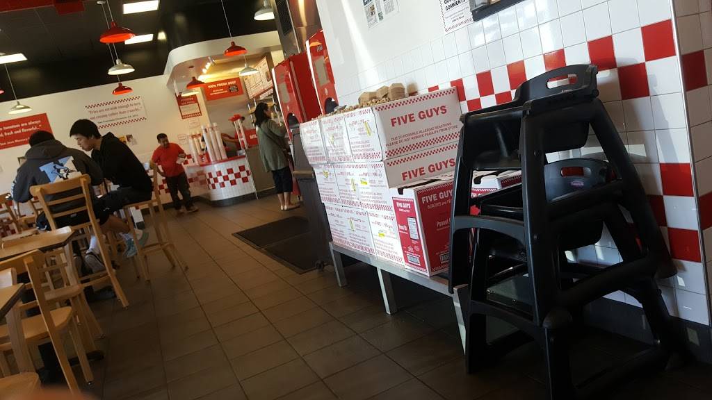 Five Guys | meal takeaway | 3057 NY-50, Saratoga Springs, NY 12866, USA | 5185833135 OR +1 518-583-3135