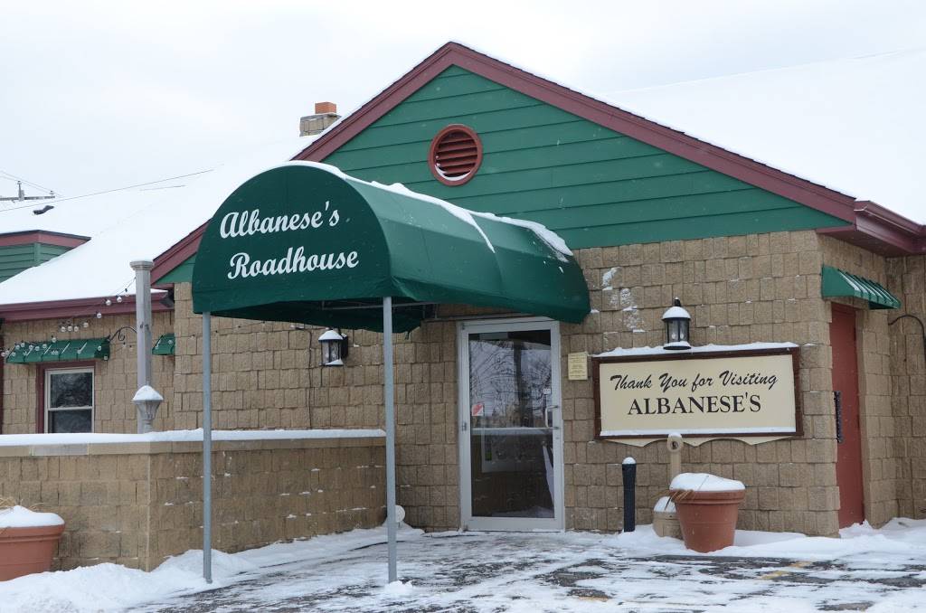 Albaneses Roadhouse | restaurant | 2301 W Bluemound Rd, Waukesha, WI 53186, USA | 2627851930 OR +1 262-785-1930