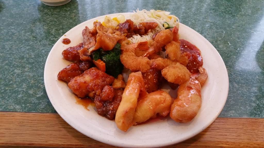 China Buffet King | restaurant | 1192 US-31, Petoskey, MI 49770, USA | 2314395988 OR +1 231-439-5988