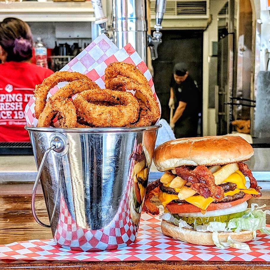 The Bucket | restaurant | 4541 Eagle Rock Blvd, Los Angeles, CA 90041, USA | 3237390660 OR +1 323-739-0660