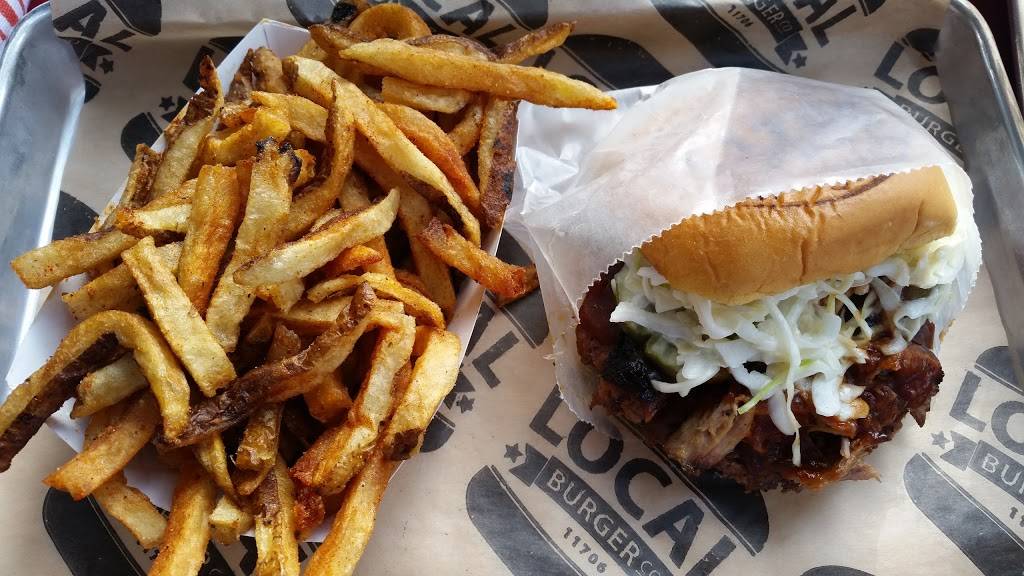Local Burger Co. | restaurant | 62 E Main St, Bay Shore, NY 11706, USA | 6316478300 OR +1 631-647-8300