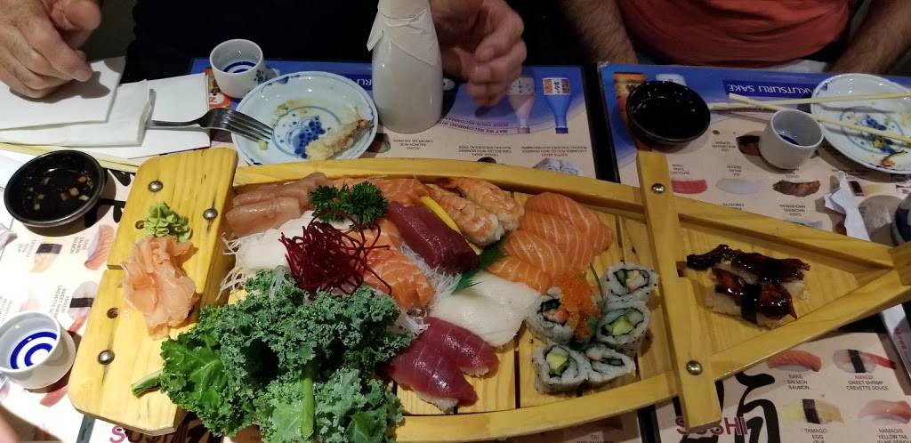 Yumi Japanese Restaurant | restaurant | 2384 Bloor St W, Toronto, ON M6S 1P5, Canada | 4167663293 OR +1 416-766-3293