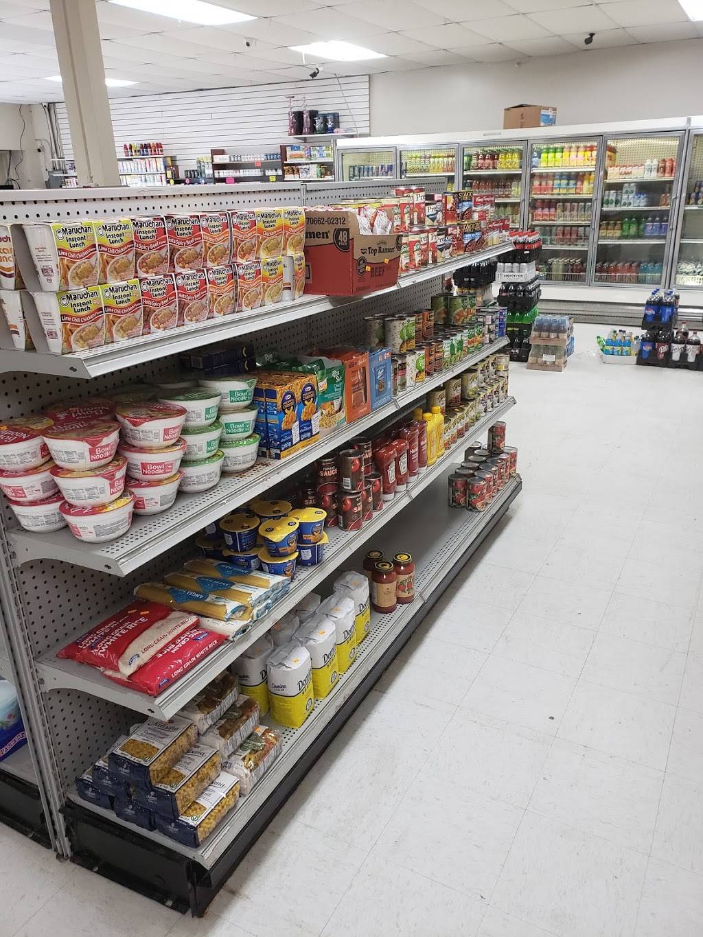 Asheboro deli & grocery | restaurant | 1113 N Fayetteville St, Asheboro, NC 27203, USA | 3365219035 OR +1 336-521-9035