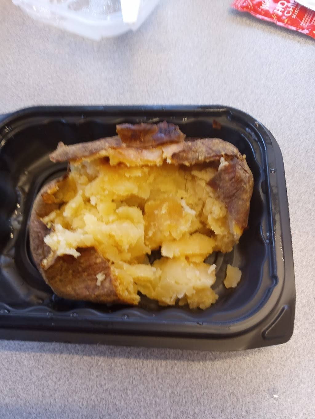 Wendys | restaurant | 5491 Spalding Dr, Norcross, GA 30092, USA | 7707100174 OR +1 770-710-0174