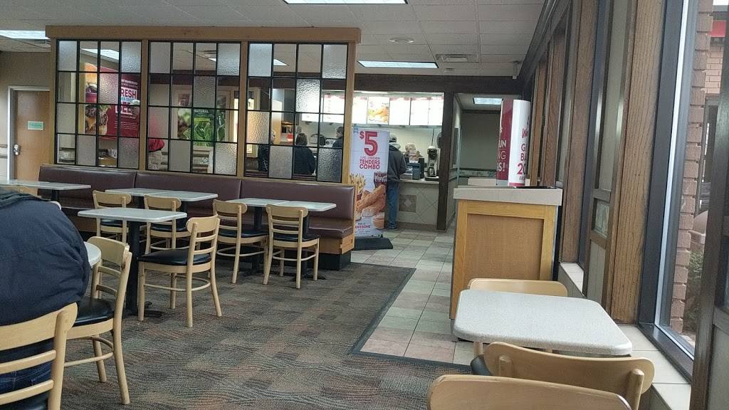 Wendys | restaurant | 9053 South 13th Street, Oak Creek, WI 53154, USA | 4147646850 OR +1 414-764-6850