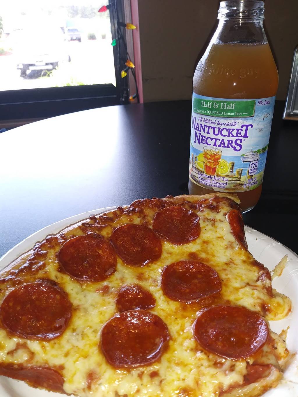 Alecsies House of Pizza | restaurant | 181 MA-137 #3, Harwich, MA 02645, USA | 5084324550 OR +1 508-432-4550