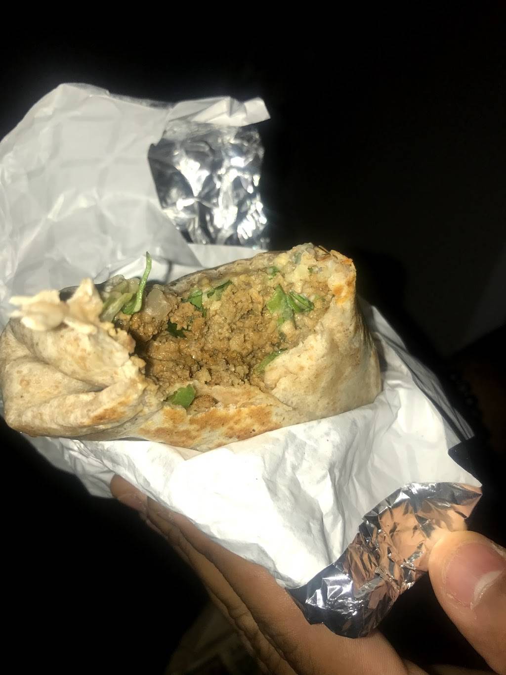 Fat Bastard Burrito Co. | restaurant | 6566 Lundys Ln, Niagara Falls, ON L2G 4Y7, Canada | 2892960855 OR +1 289-296-0855