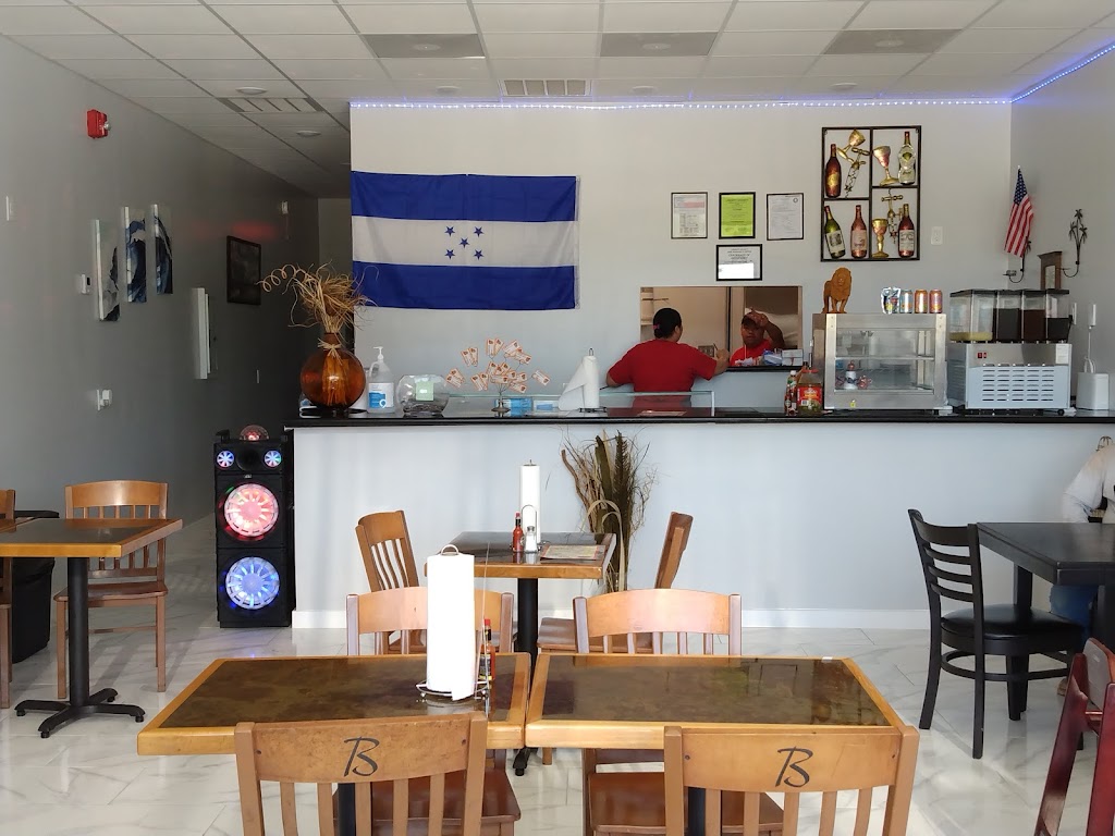 Puesta del sol | restaurant | 1769 Rd 7000 #c, Cleveland, TX 77327, USA | 5163608384 OR +1 516-360-8384