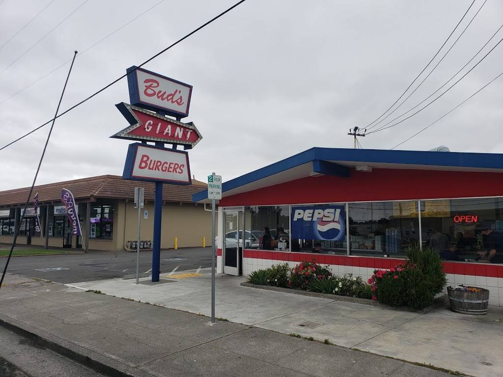 Buds Giant Burgers | restaurant | 3849 Sonoma Blvd, Vallejo, CA 94589, USA | 7076423252 OR +1 707-642-3252