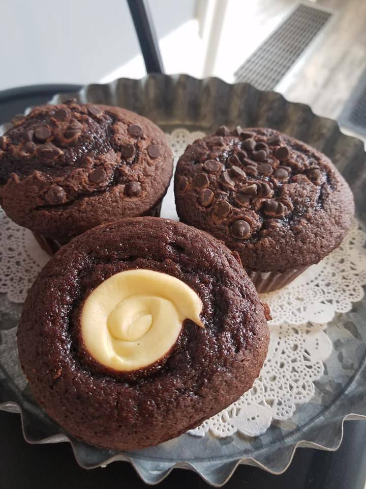 Dough-Versity Donuts & Coffee | restaurant | 5 S Beech St, Oxford, OH 45056, USA | 5135236549 OR +1 513-523-6549