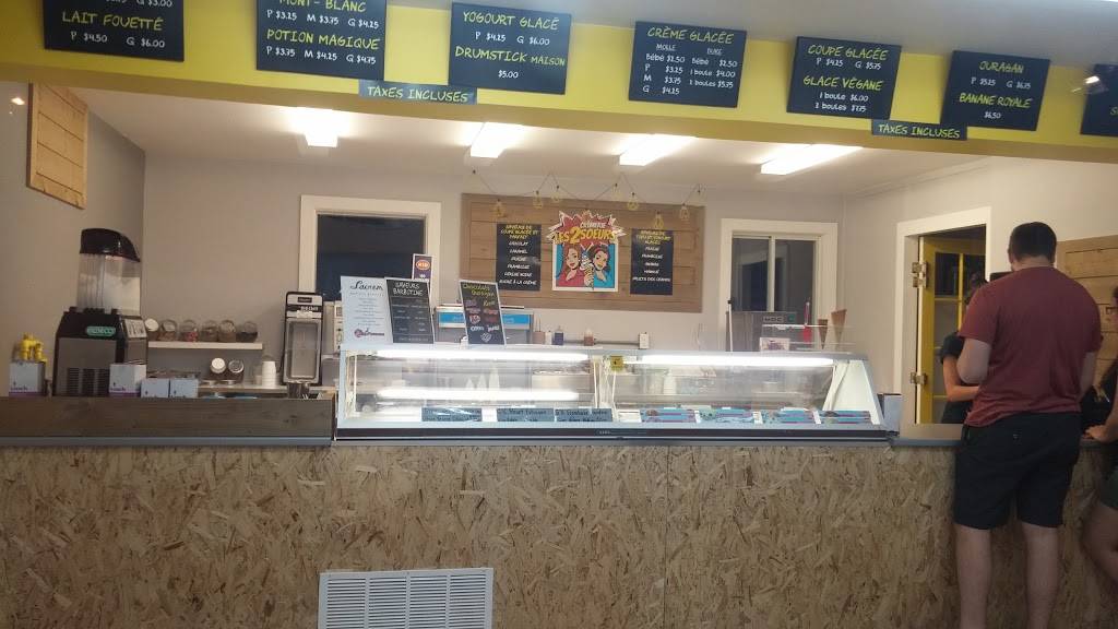 Crèmerie les 2 soeurs | restaurant | 6002 QC-220, Sherbrooke, QC J1R 0L6, Canada | 8199336339 OR +1 819-933-6339