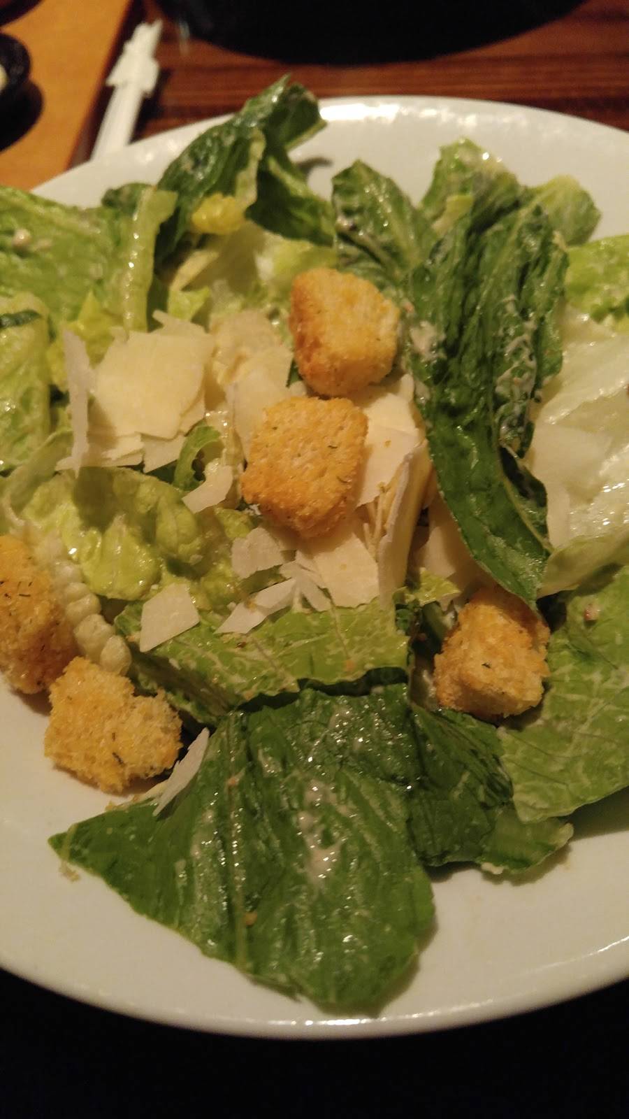 LongHorn Steakhouse | meal takeaway | 17211 Southpark Center, Strongsville, OH 44136, USA | 4402387917 OR +1 440-238-7917